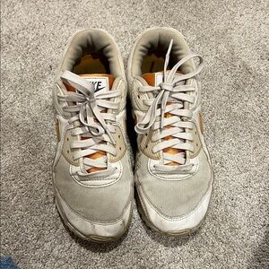 Nike Men's Cream and Orange Sneakers